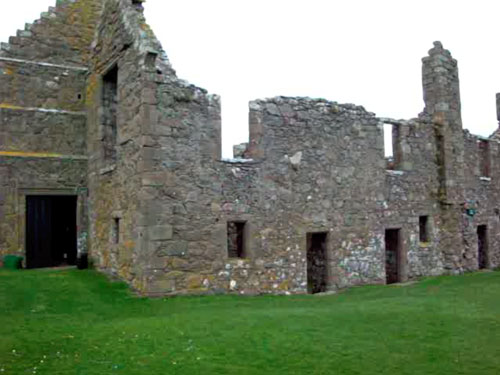 Inside Dunnottar Castle